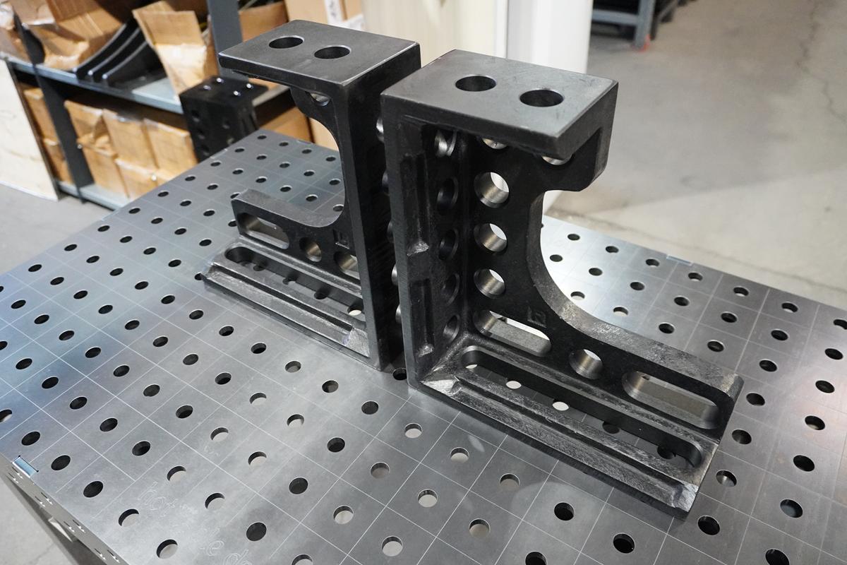 spannwinkel-d28-300x275x100mm