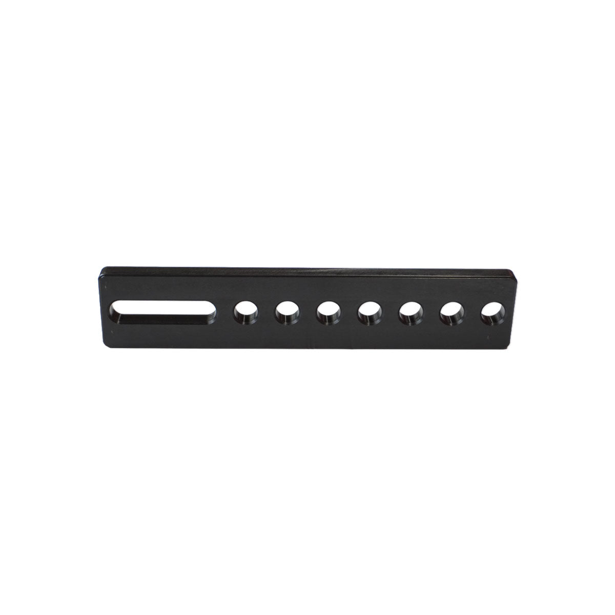 Universal-Anschlag D28 | 500x100x25mm – 1x Langloch + 7x Rundloch