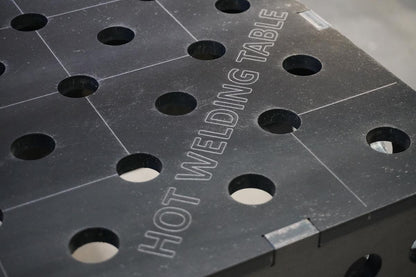 3D Schweißtisch PREMIUM D28 | 1500×1000×200×12 mm&nbsp;

Robuste Profi-Arbeitsfläche für maximale Präzision im D28-Lochsystem.