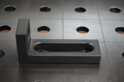 Anschlag-Spannwinkel D16 Nitriert – 90×30×40×12 mm