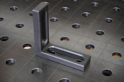 Anschlag-Spannwinkel D16 | 90x30x90x12mm - 2x Langloch