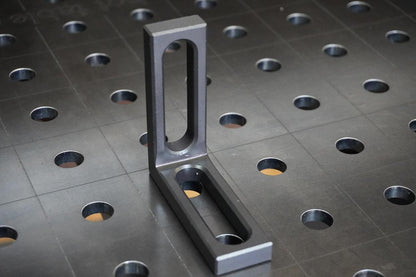 Anschlag-Spannwinkel D16 | 90x30x90x12mm - 2x Langloch