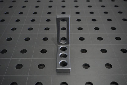 Anschlag-Spannwinkel D16 | 90x30x90x12mm - 3x Rundoloch - 1x Langloch