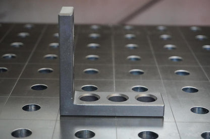 Anschlag-Spannwinkel D16 | 90x30x90x12mm - 6x Rundloch