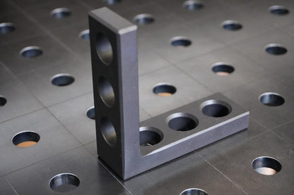 Anschlag-Spannwinkel D16 | 90x30x90x12mm - 6x Rundloch