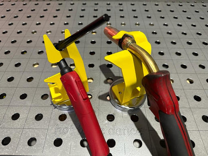 MIG / MAG Brennerhalter mit Magnetfuß 