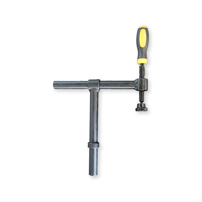 Rohrschraubzwinge Standard D28 mit Kunststoffgriff – Für präzises Fixieren auf Ihrem Schweißtisch