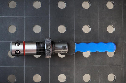 Schnellspannbolzen mit Griff D28x50mm